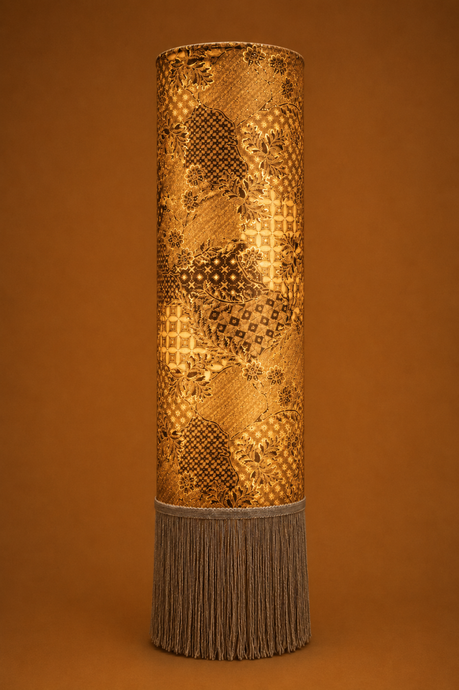 ChatGPT Image 25 août 2026, 11_03_03 Bronze Heritage Batik Lantern
