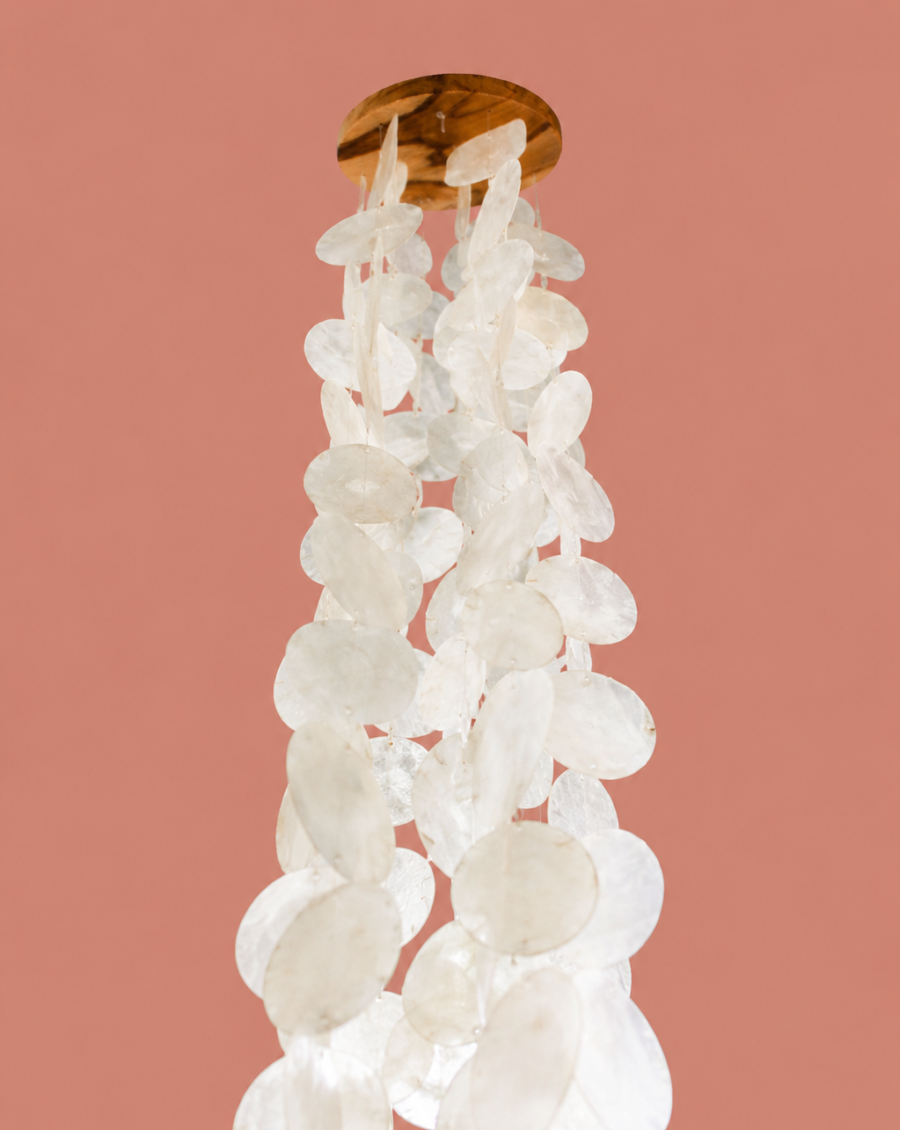 Moonlight Mother-Of-Pearl Garland detail Moonlight Mother-Of-Pearl Garland